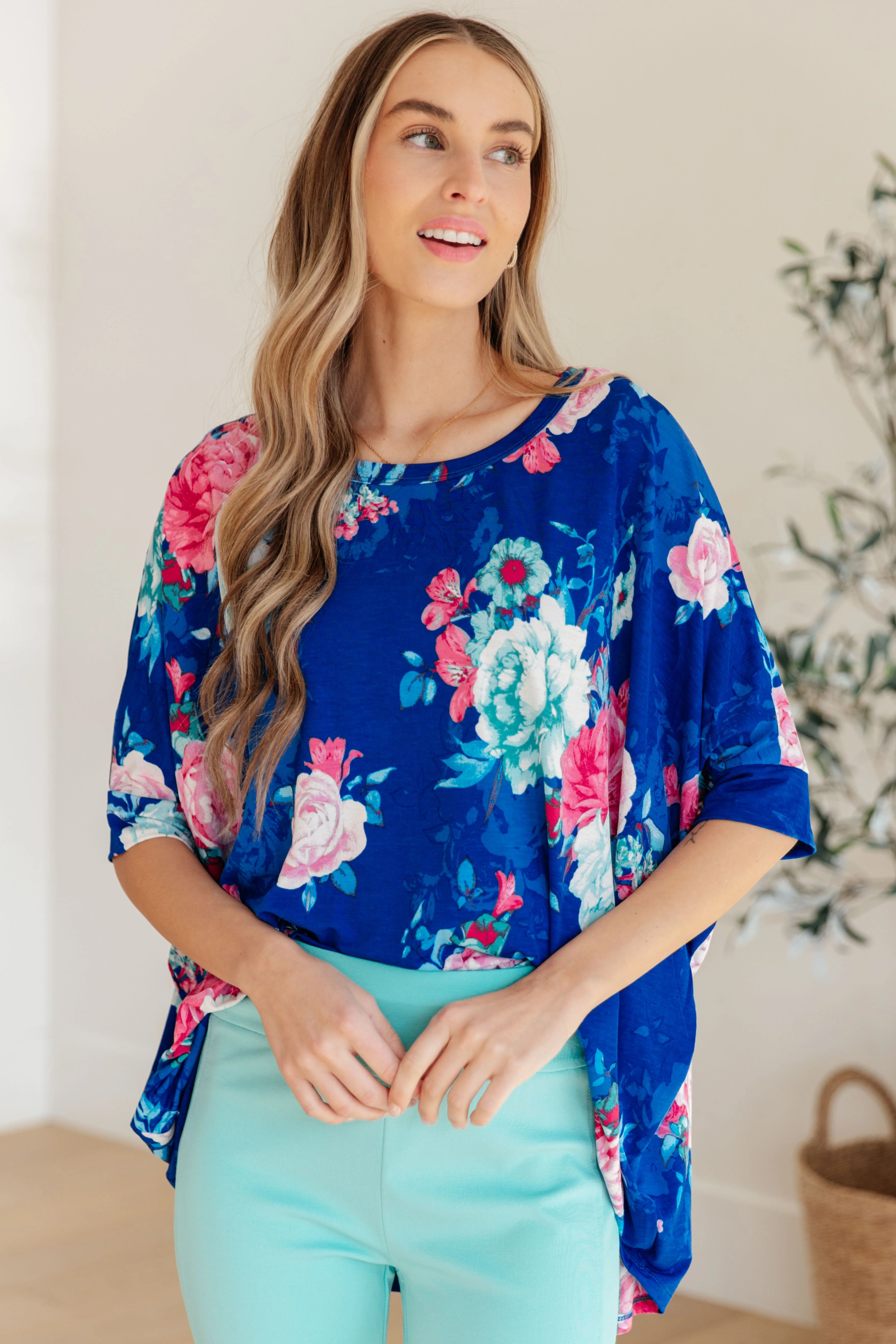 Essential Blouse in Royal and Pink Floral - Makeswep