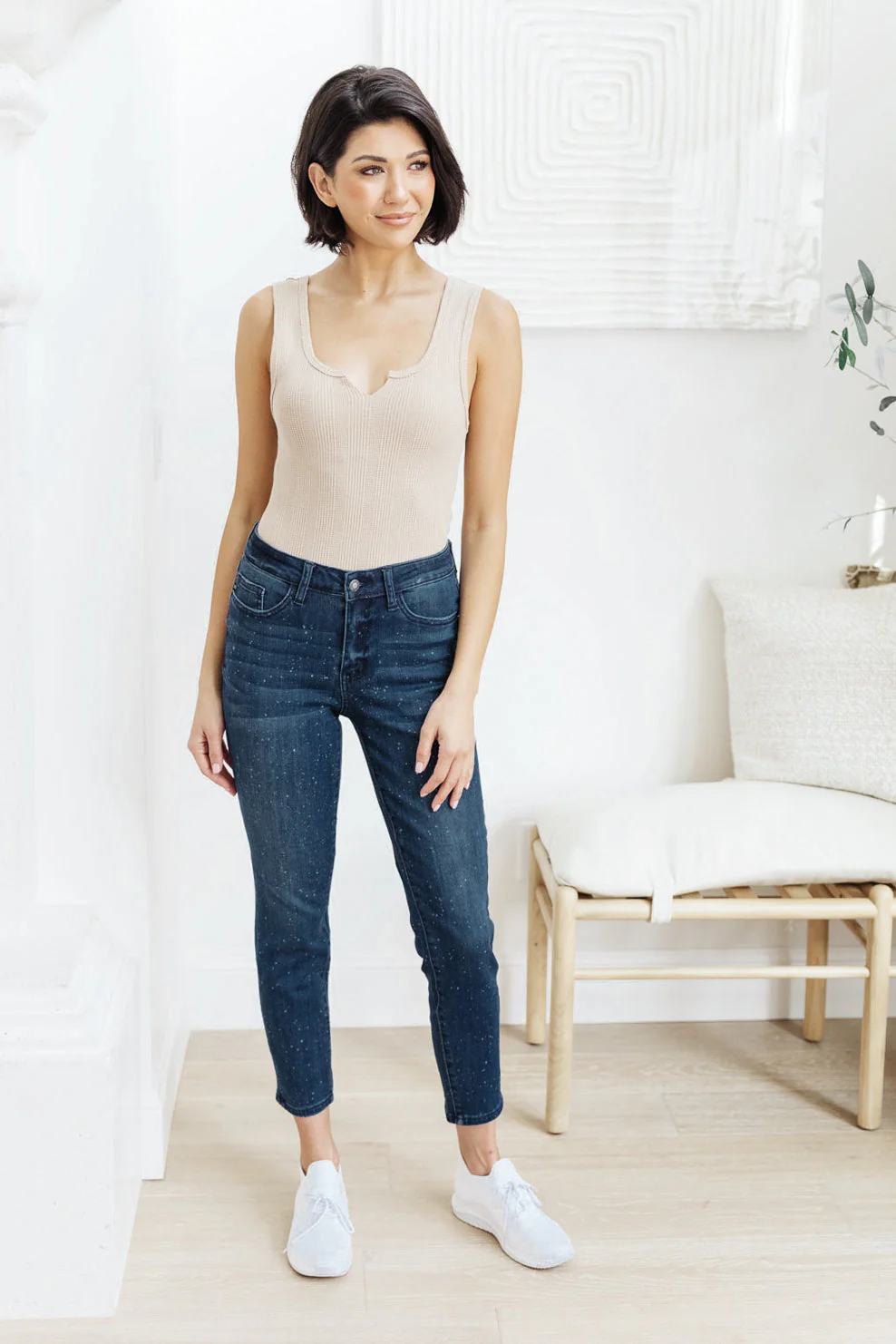 JUDY BLUE Mid-Rise Relaxed Fit Mineral Wash Jeans - Makeswep