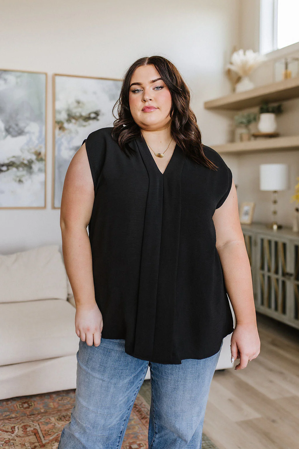 Elevate Everyday Blouse in Black - Makeswep