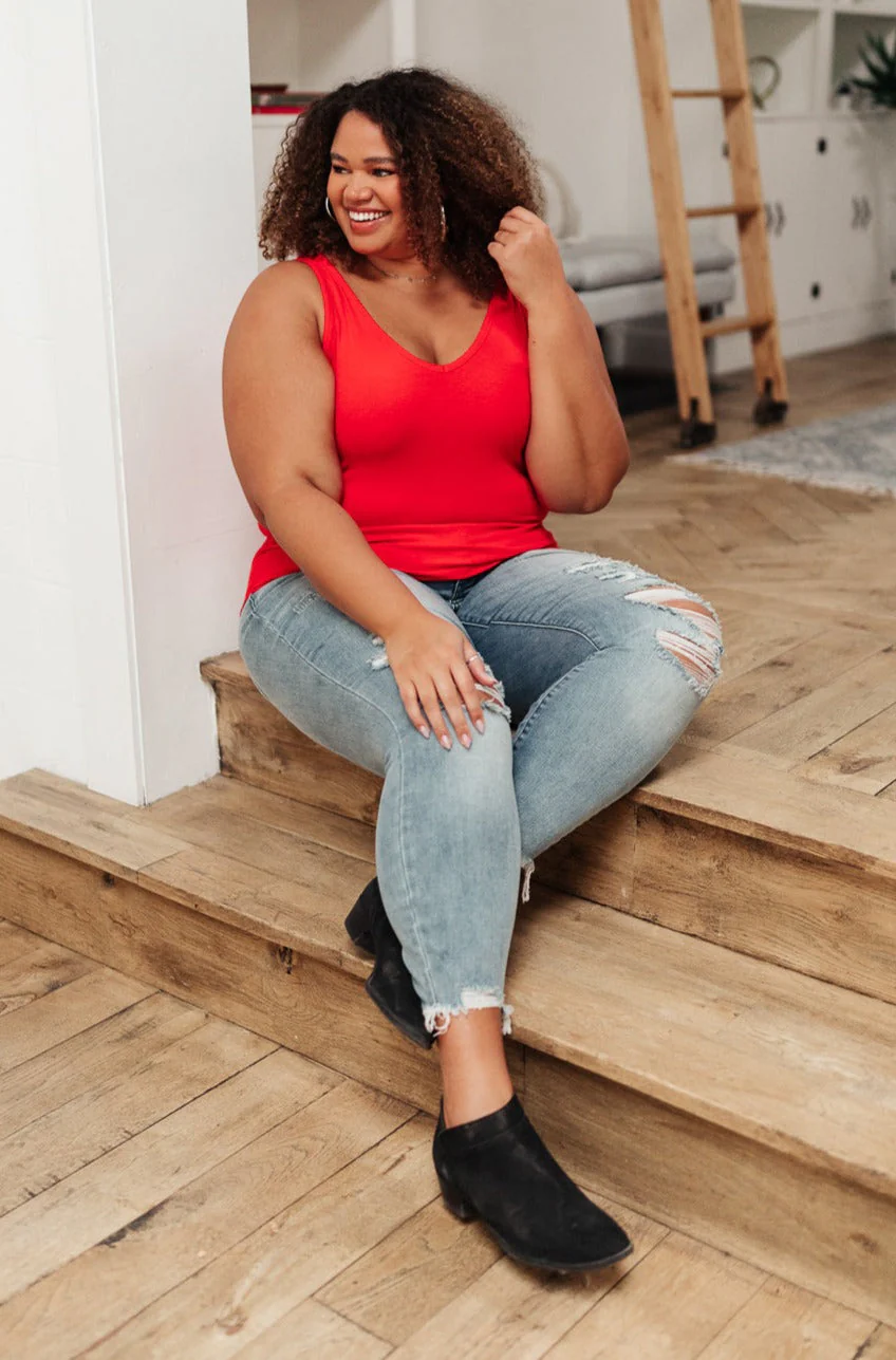 Stay Easy Tank In Cherry - Makeswep