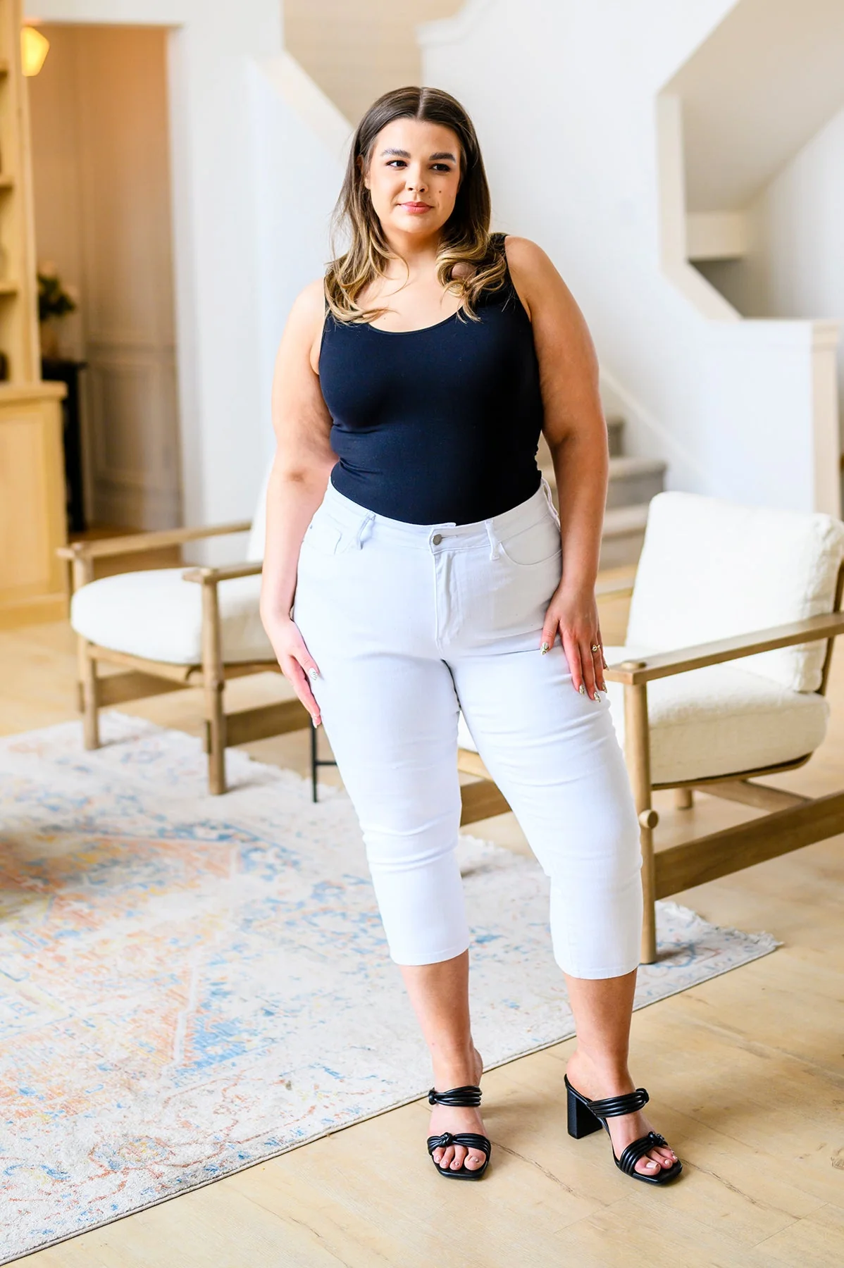 JUDY BLUE Certifiably Cool Mid Rise Capris - Makeswep