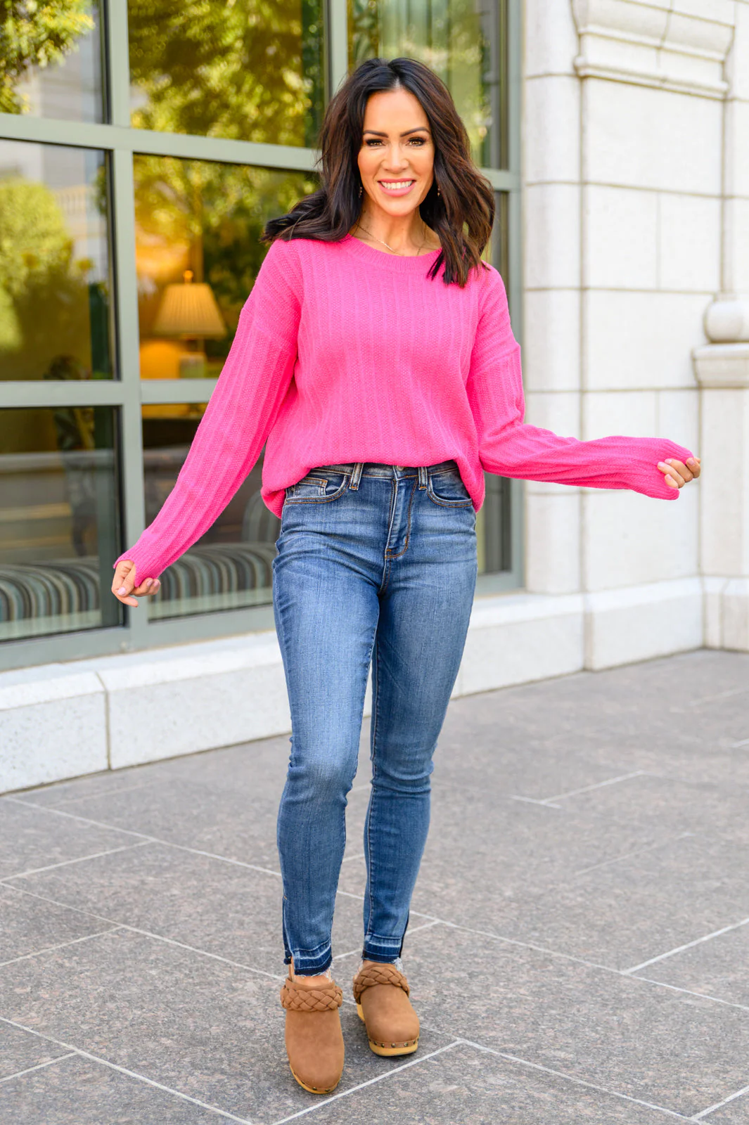 JUDY BLUE Winona Released Hem Side Slit Skinnies - Makeswep