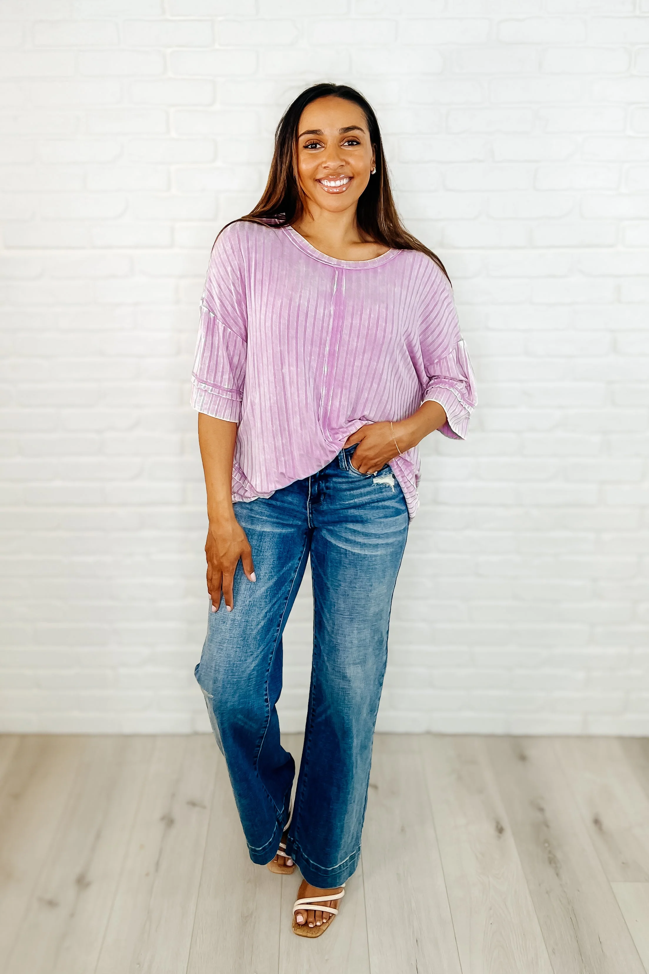 Loosely Speaking Oversized Basic Top in Mauve - Makeswep