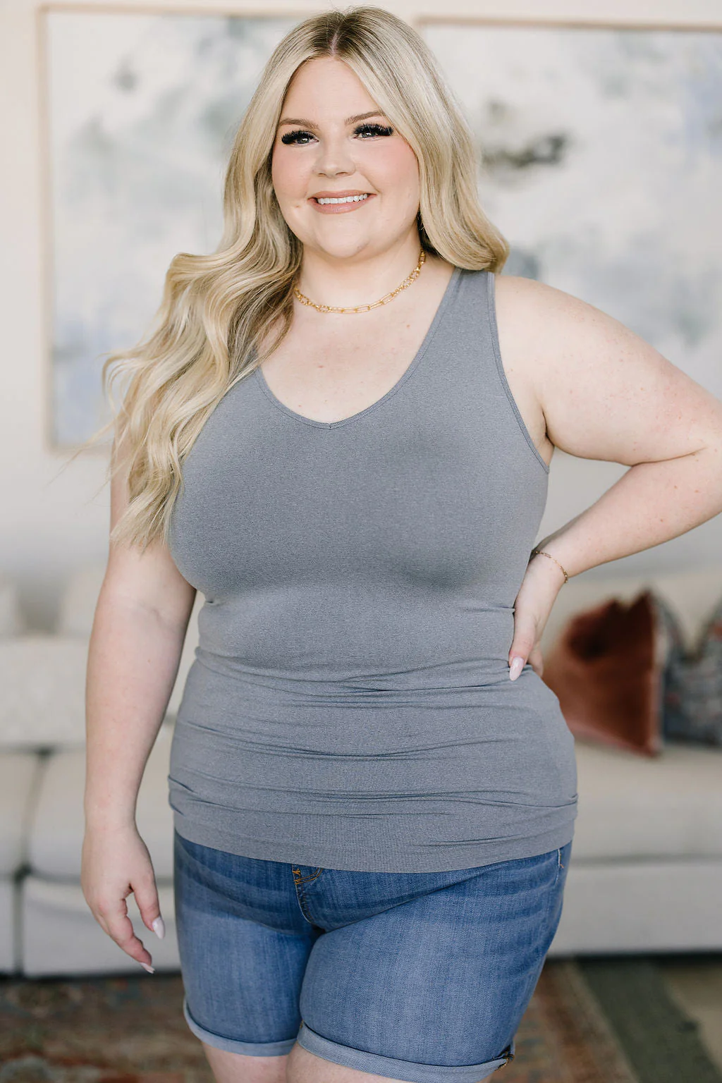 Standard Issue Seamless Longline Tank in Heather Grey - Makeswep