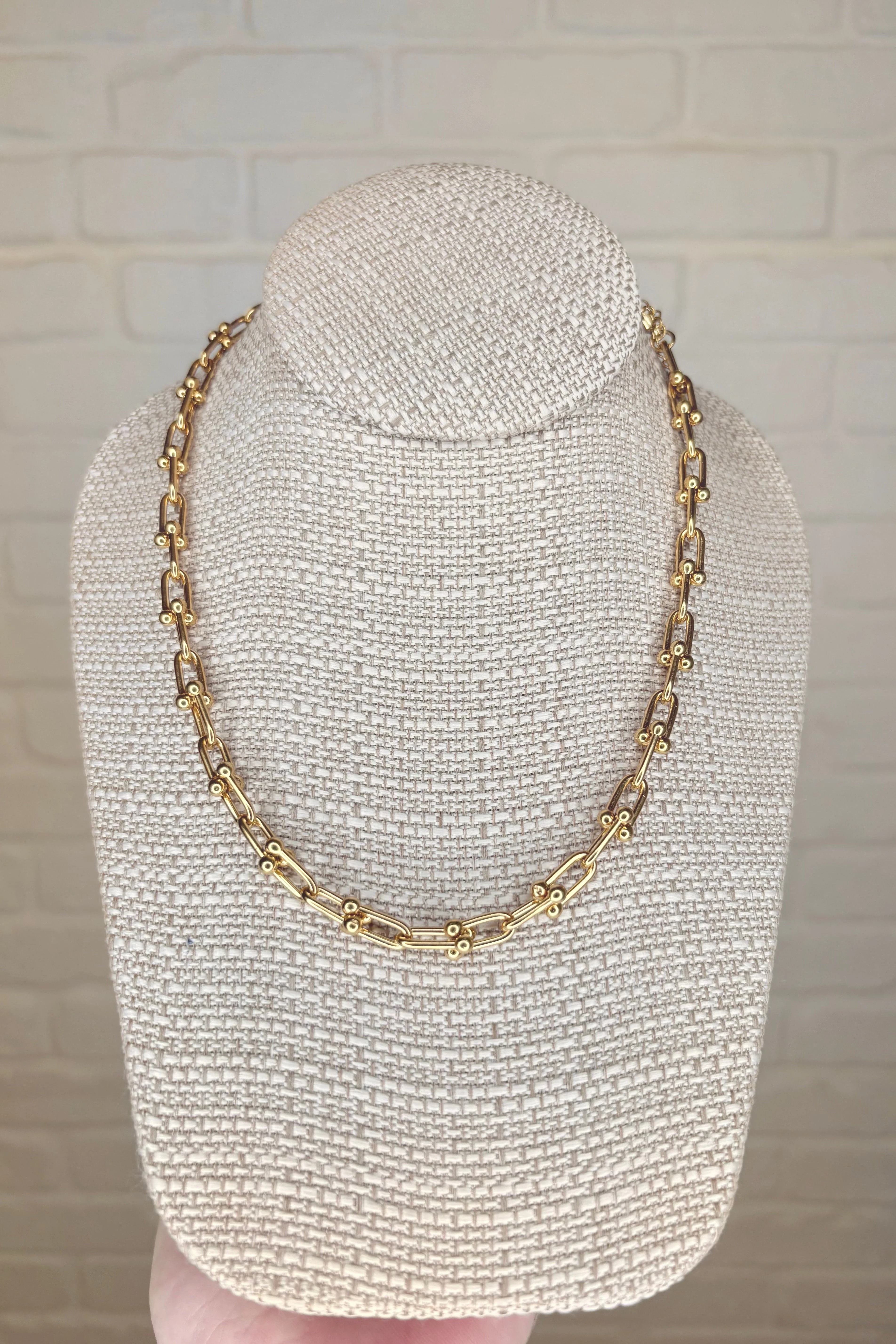 Closest Link Necklace - Makeswep