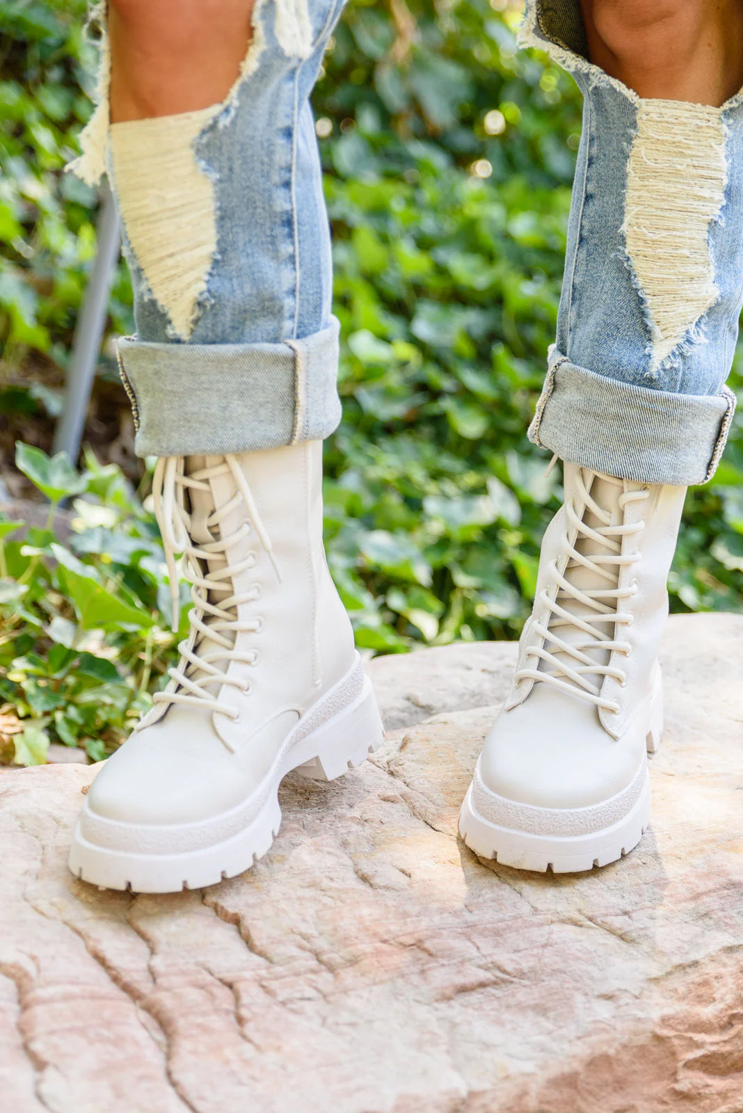 Autumn Feels Combat Boots - Makeswep
