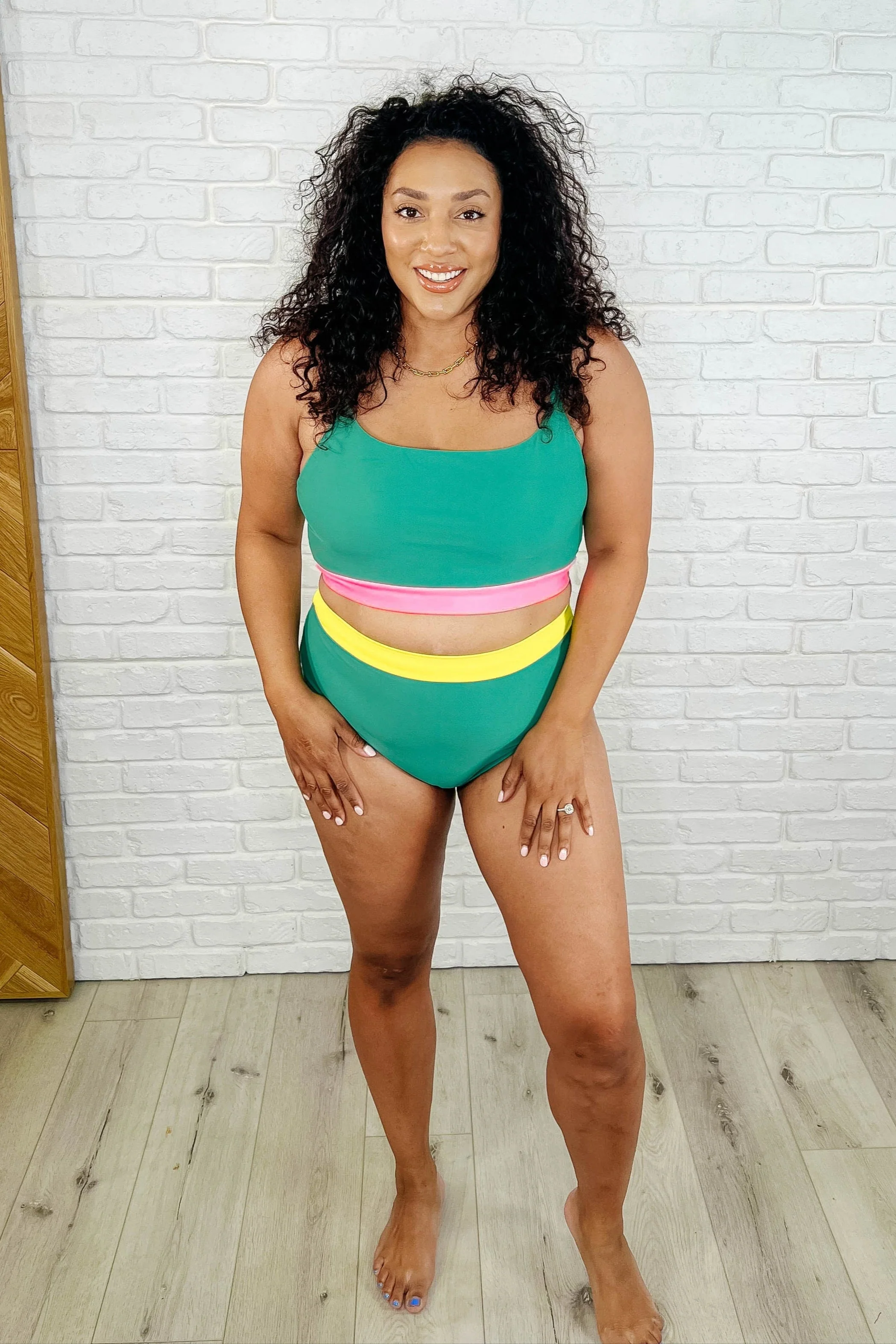 Fiji Color Block Swim Top - Makeswep