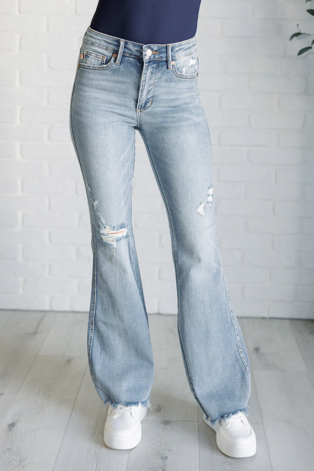 JUDY BLUE Caroline Mid Rise Control Top Distressed Flare Jeans - Makeswep