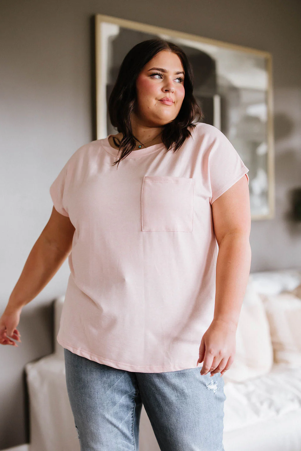 Little Bit Front Pocket Tee - Makeswep