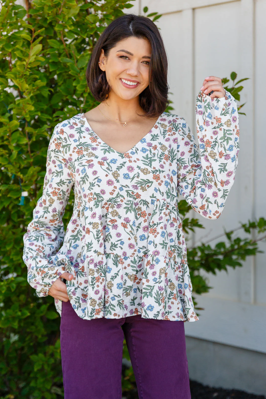 I Think I Can V-Neck Floral Top - Makeswep
