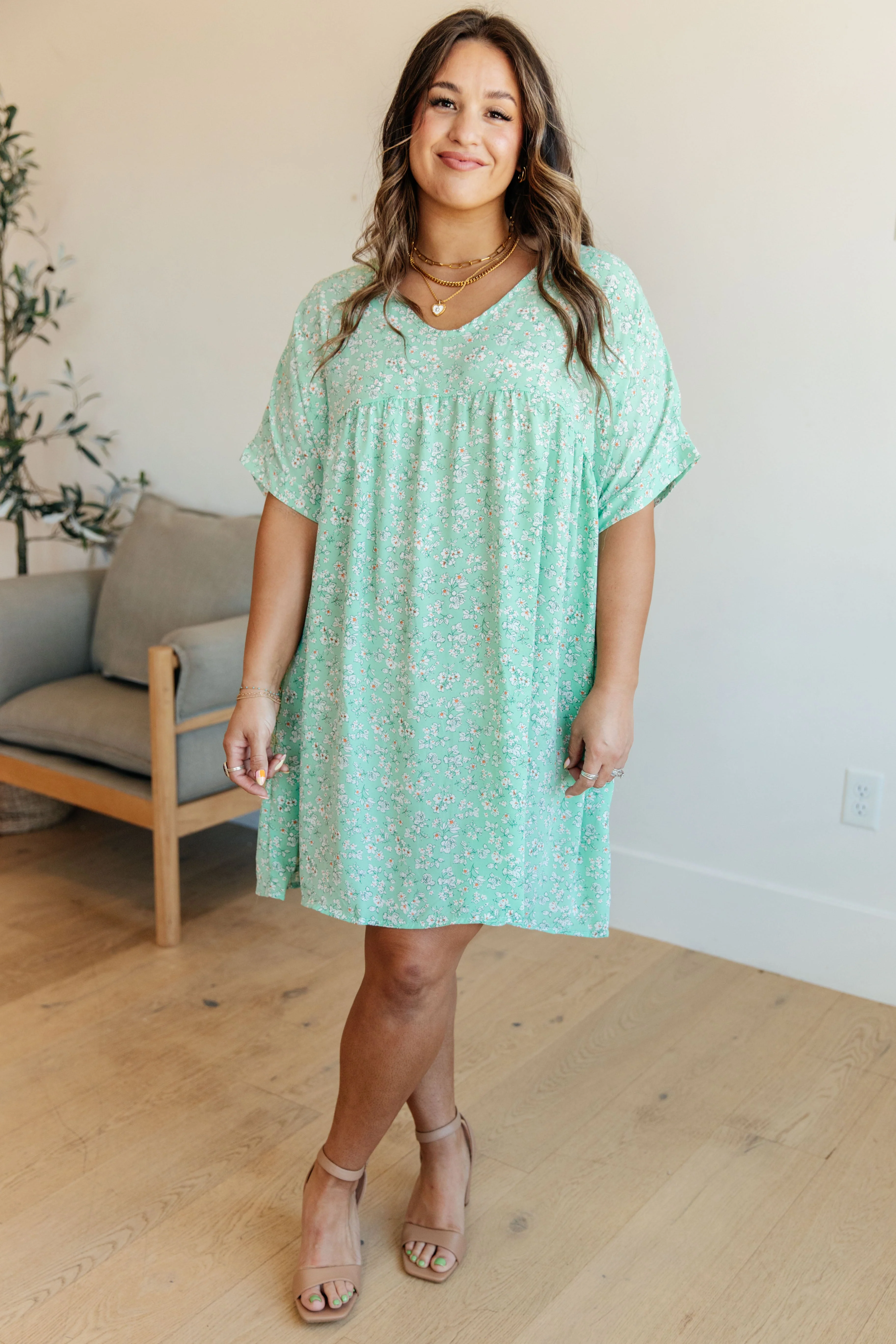 Rodeo Lights Dolman Sleeve Dress in Mint Floral - Makeswep