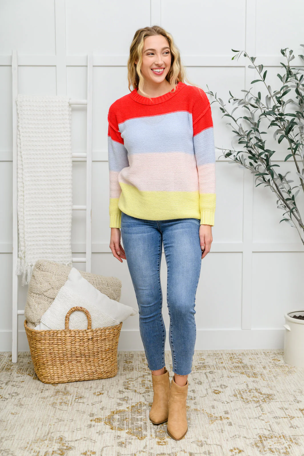 Bright Striped Knit Sweater - Makeswep