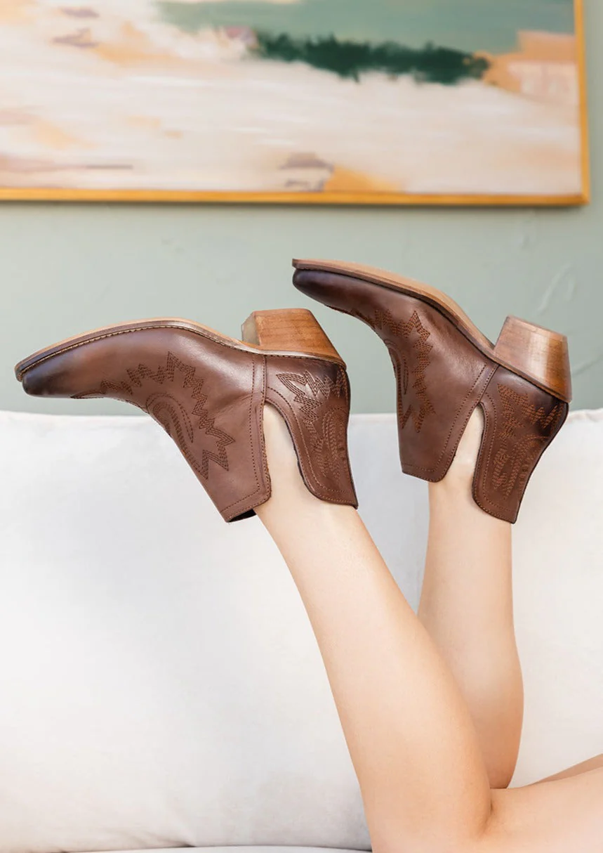 Kickin' Booties in Brown - Makeswep