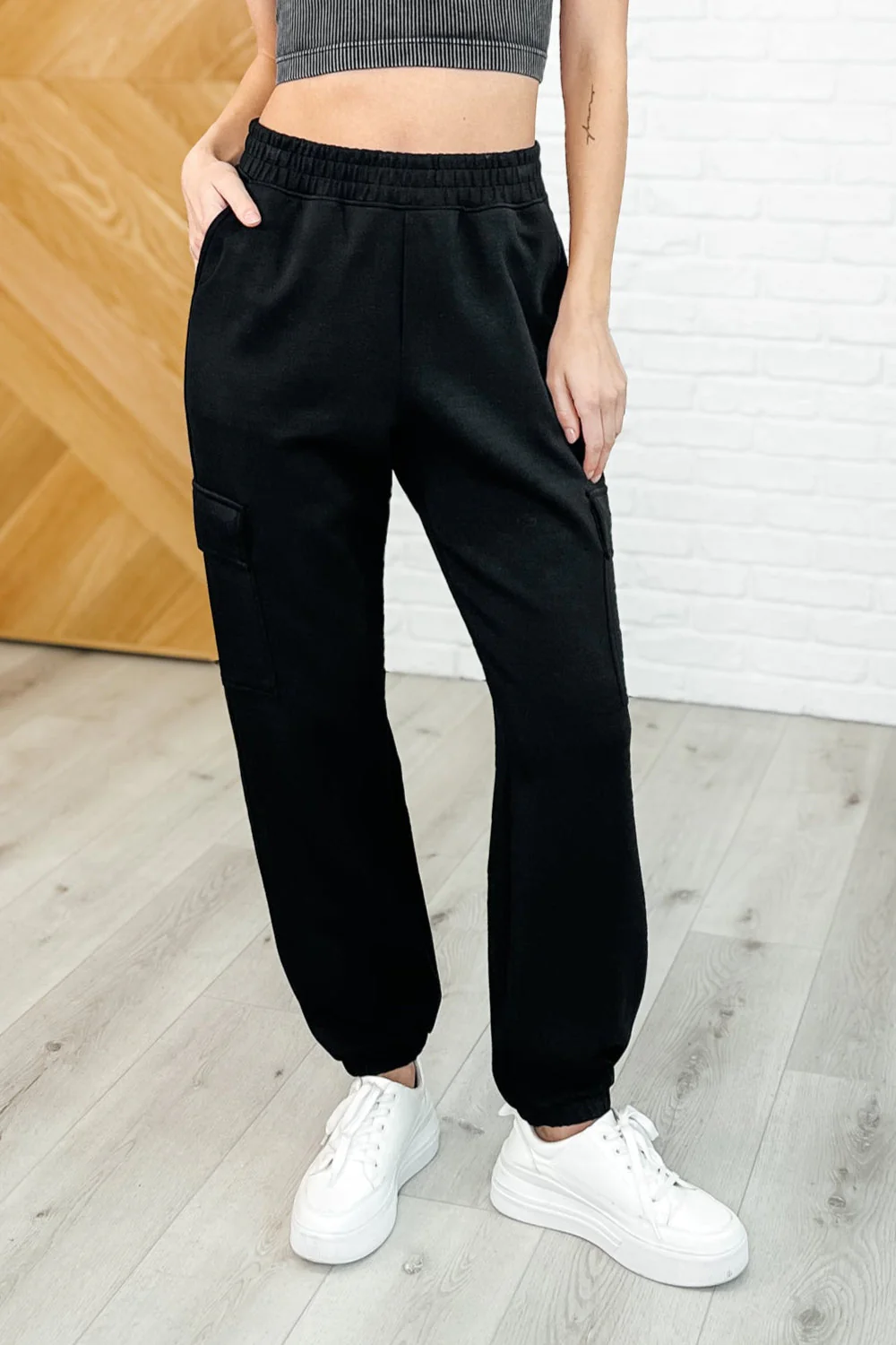 Jog and Snog Joggers in Black - Makeswep