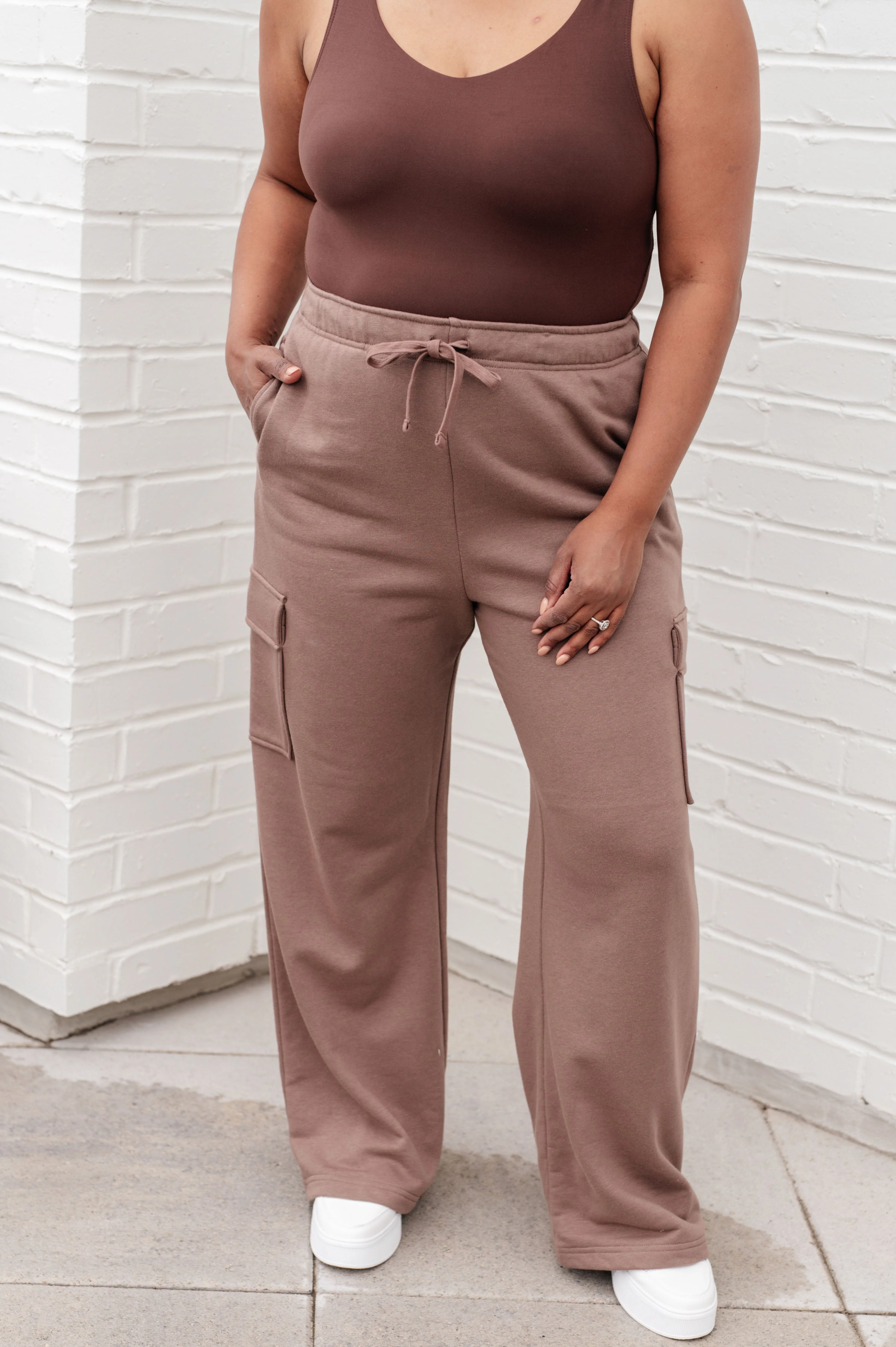 Run, Don't Walk Cargo Sweatpants in Smokey Brown - Makeswep