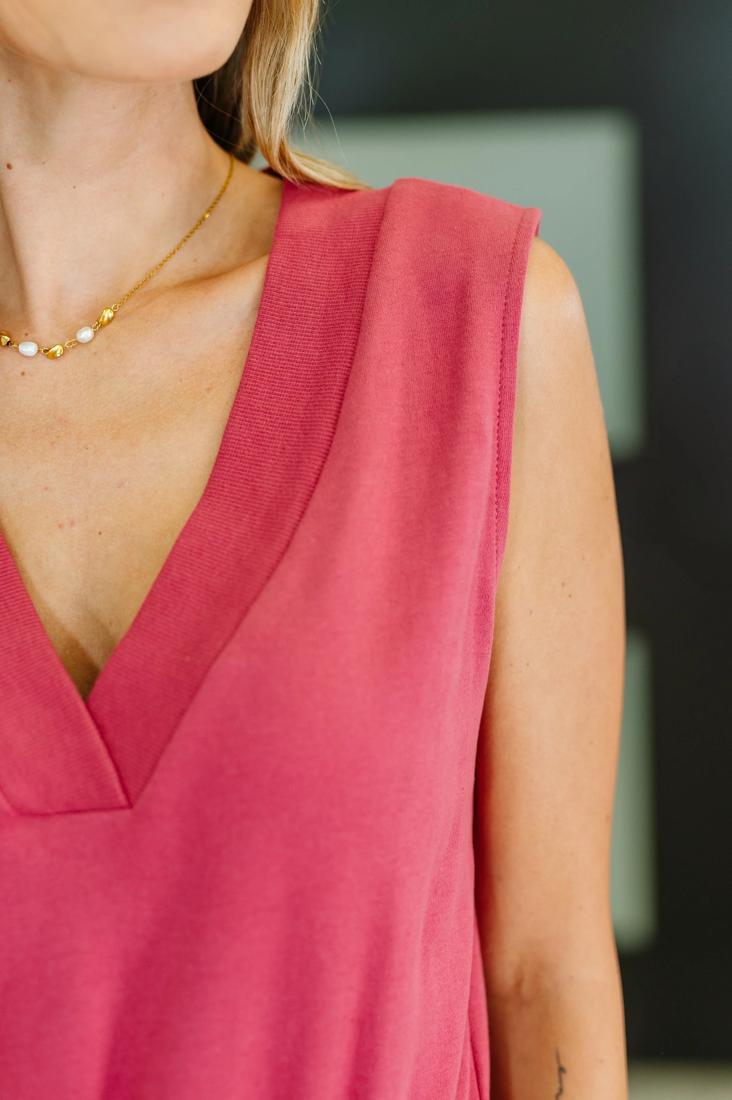 Sleeveless V-Neck Romper in Rose - Makeswep