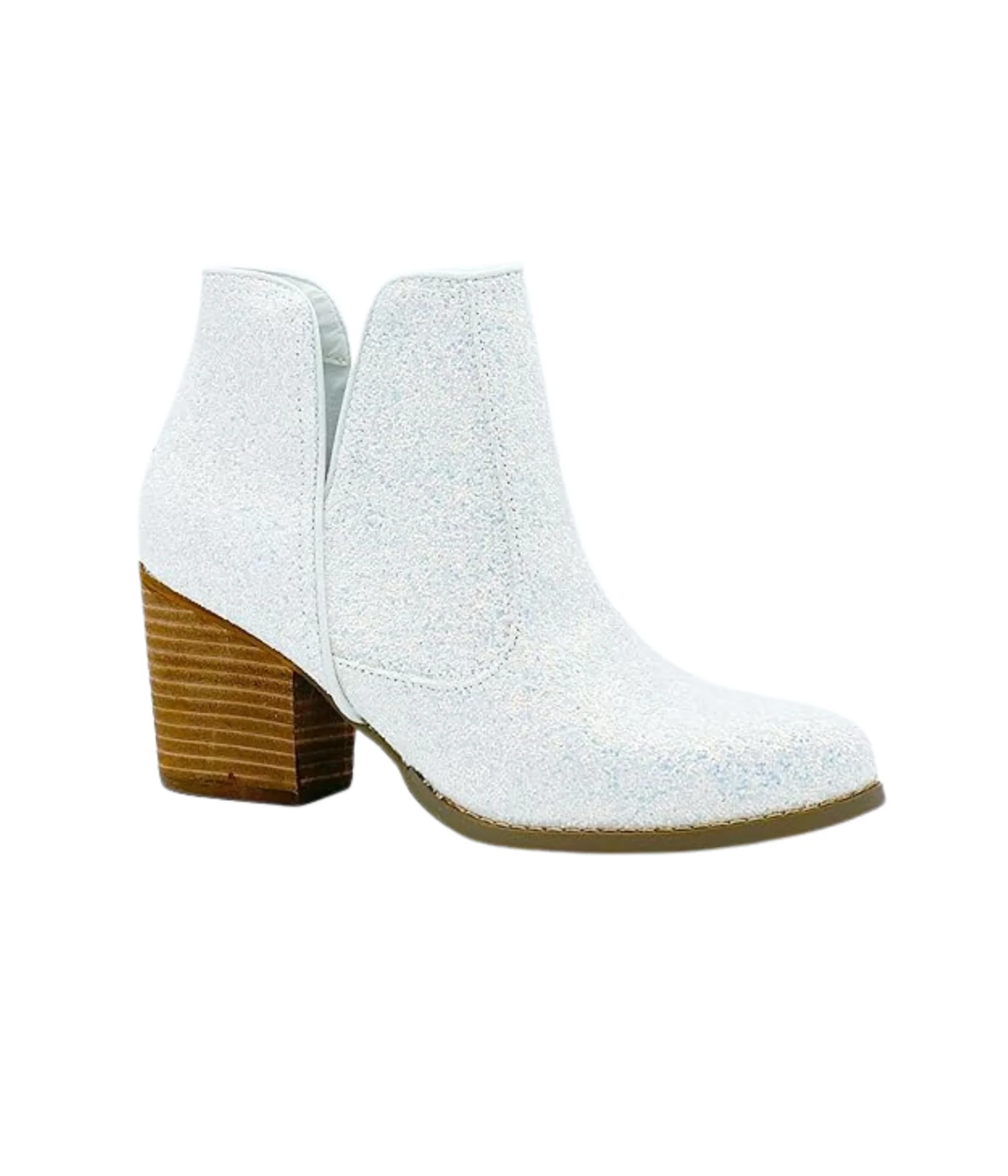 Fiera Booties in White - Makeswep