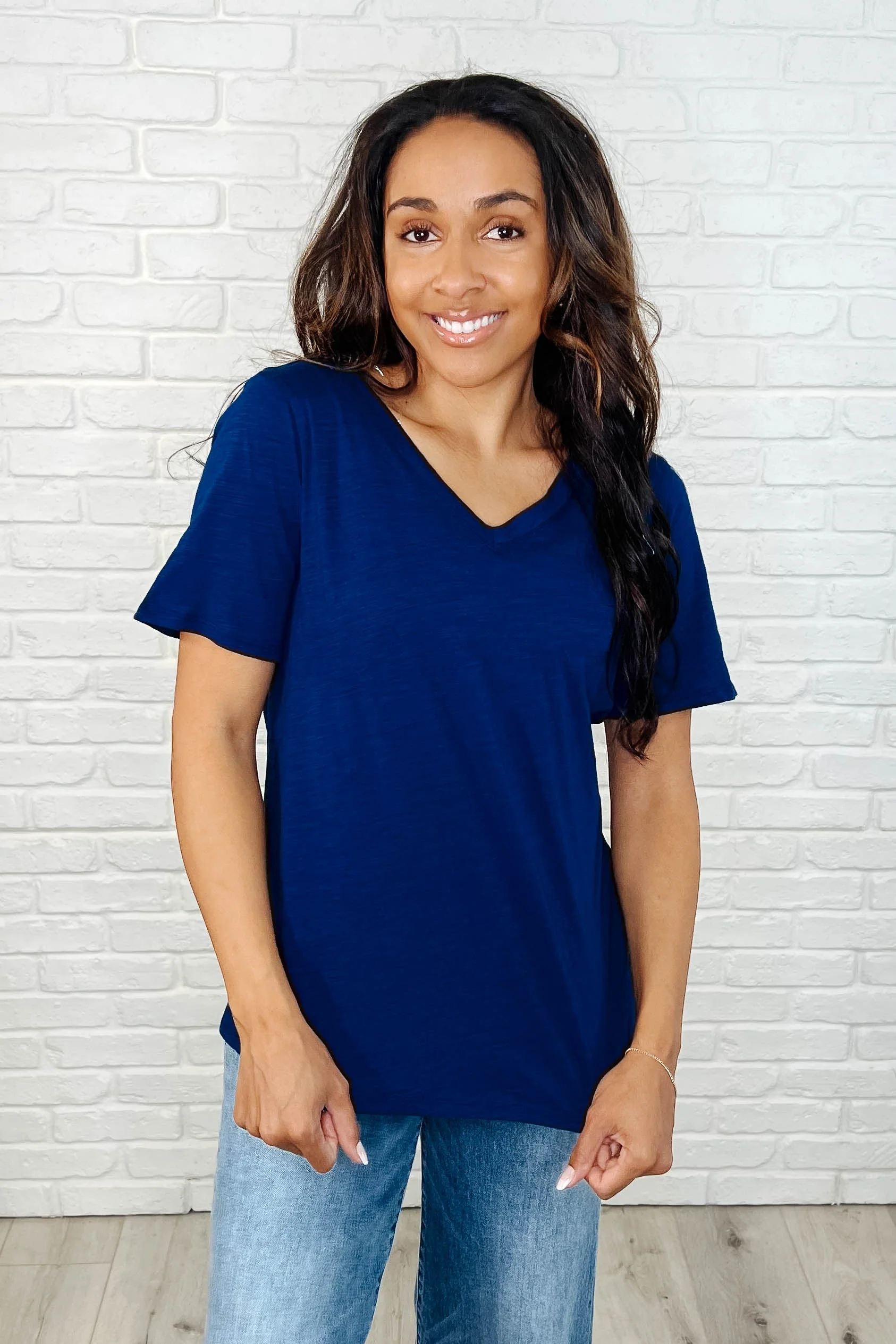 I Don't Have to Choose V-Neck Tee in Navy - Makeswep