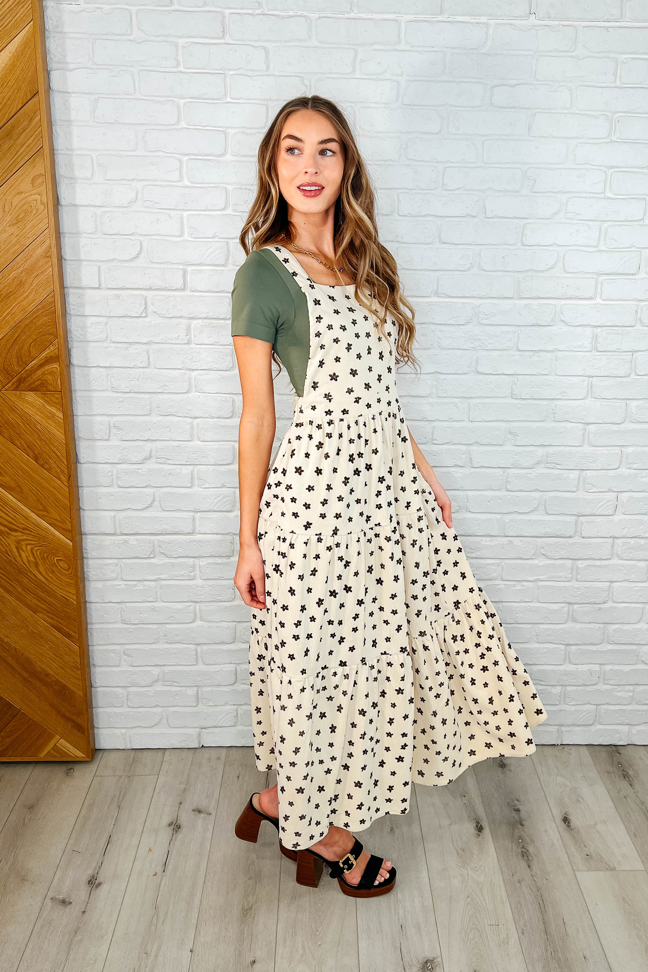 Naturally Chic Flower Fields Dress - Makeswep