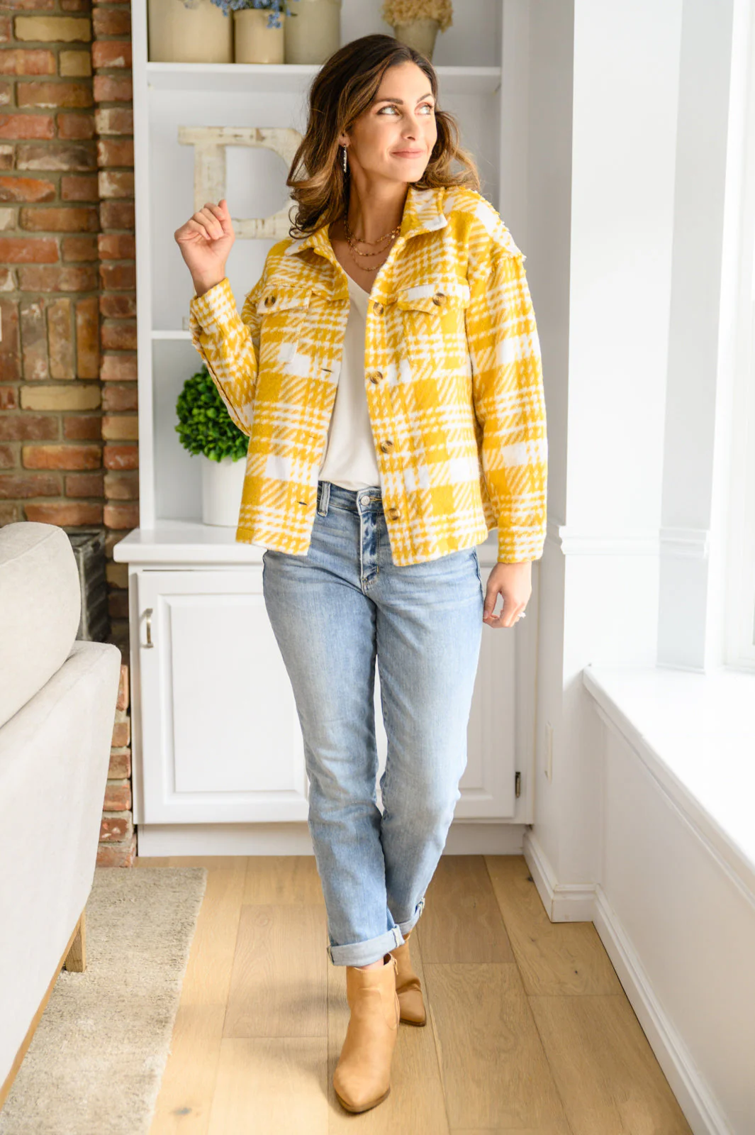 Hard To Miss Shacket In Mustard - Makeswep