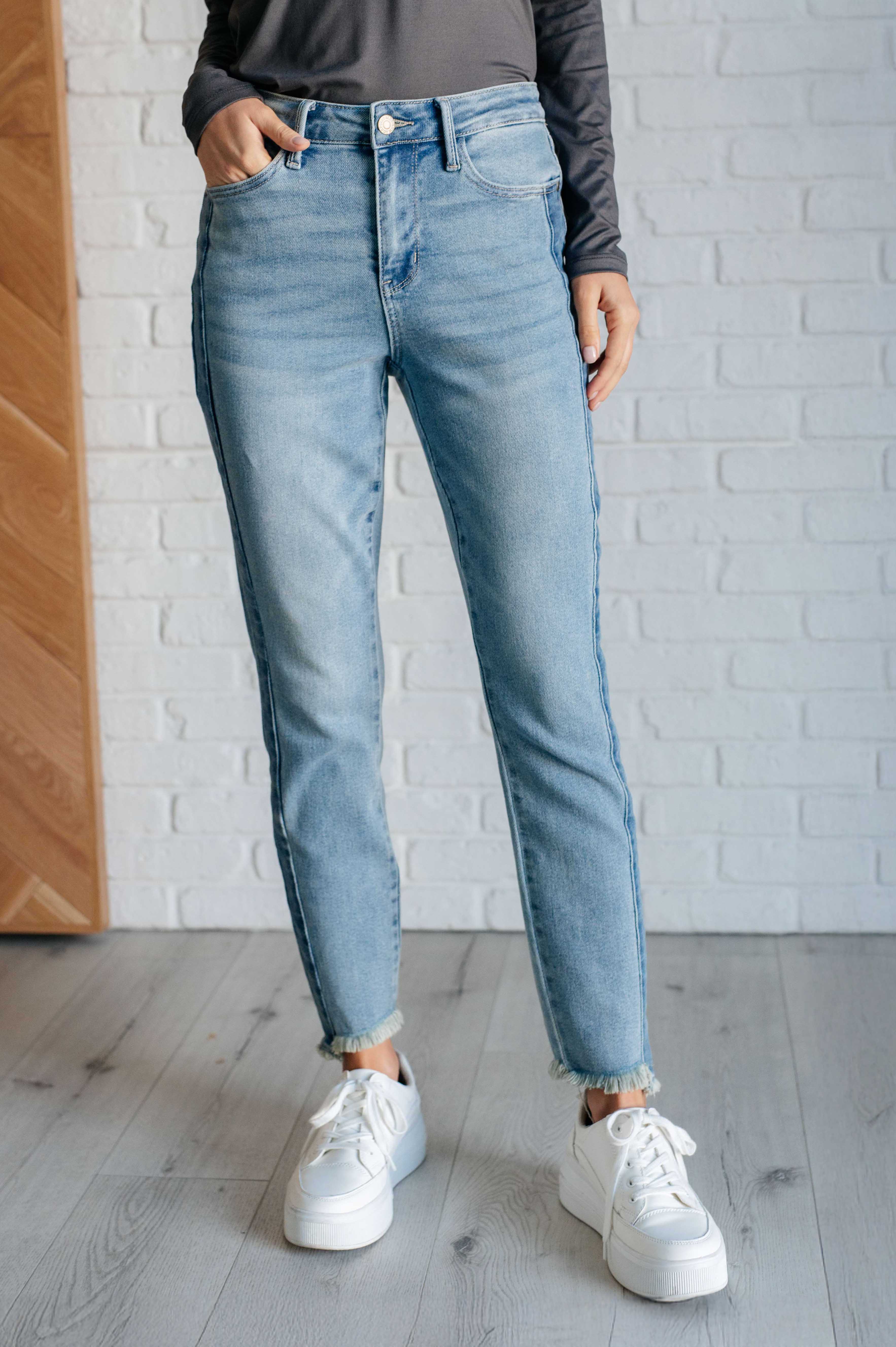 JUDY BLUE Susan High Rise Side Panel Detail Slim Jeans - Makeswep