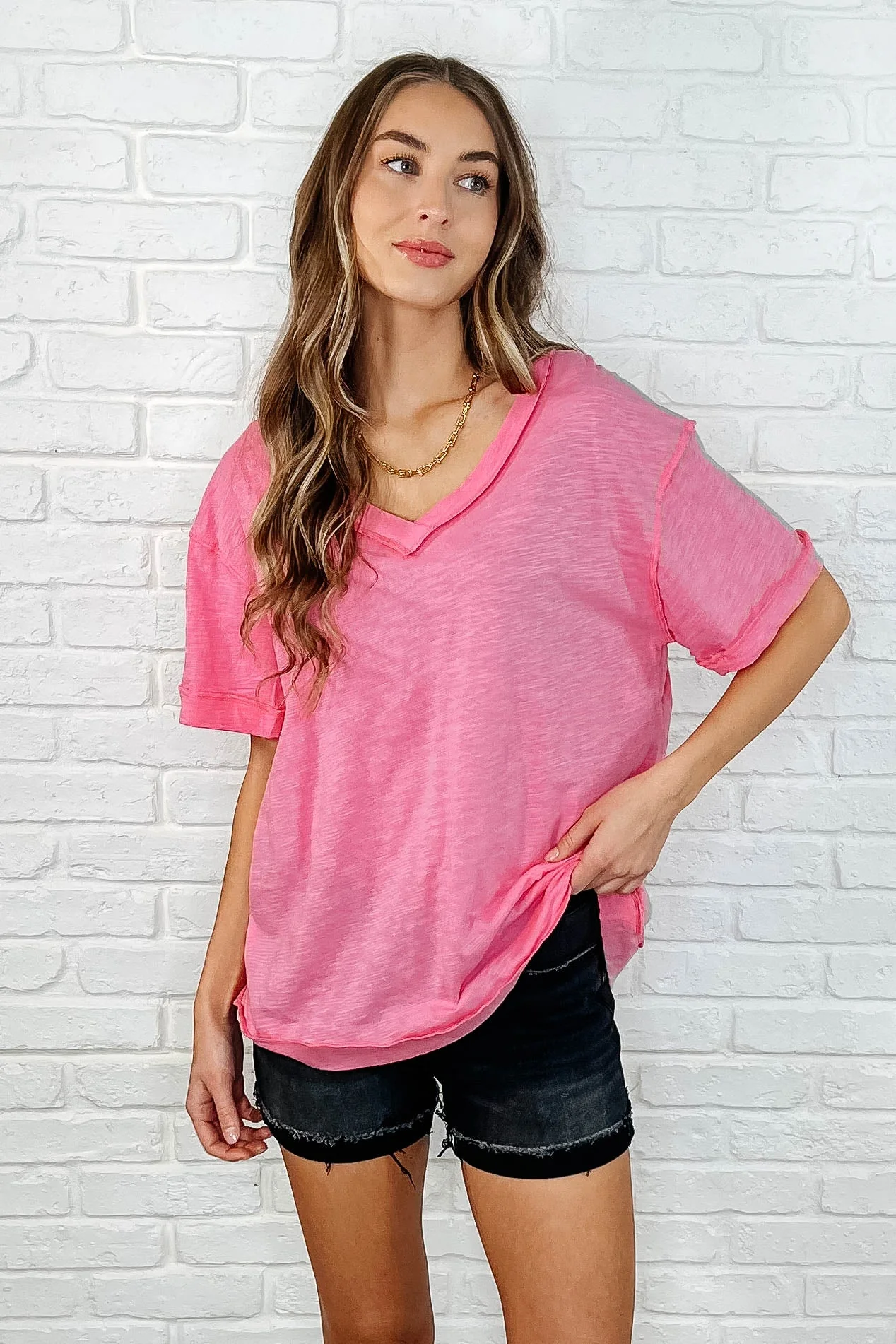 Basic Instinct Drop Shoulder V-Neck Tee in Pink - Makeswep