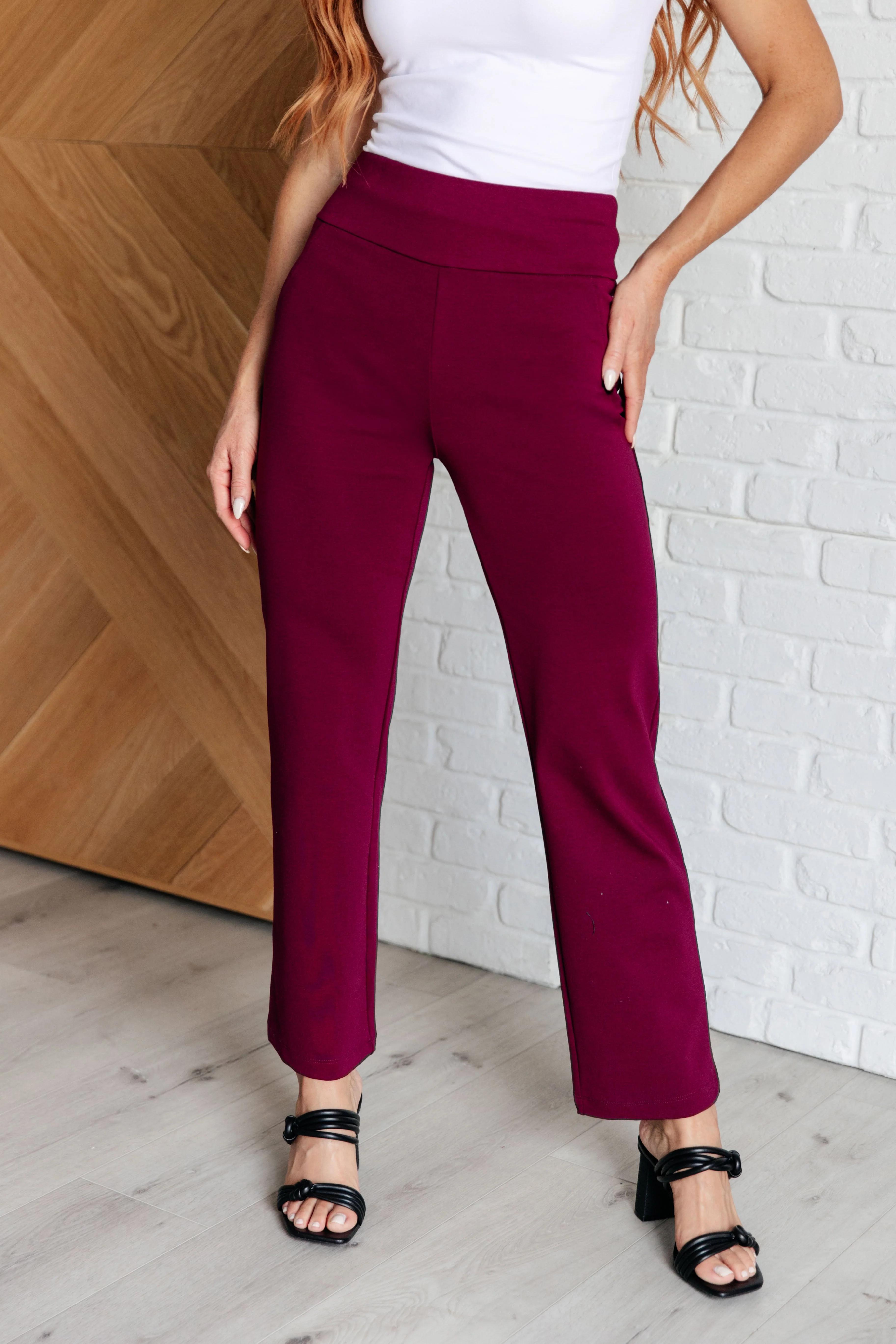 Magic Straight Pants in Wine - Makeswep